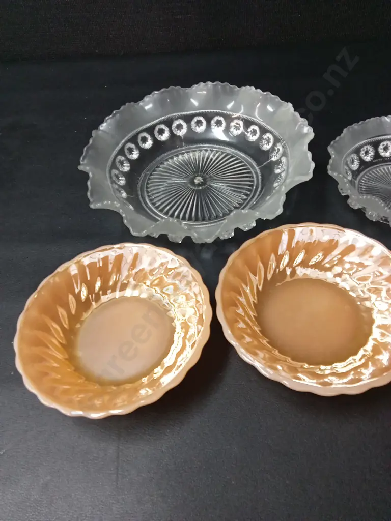 5 GLASS DISHES, 3 ANCHOR HOCKING DIA 12.5CM Image 1++