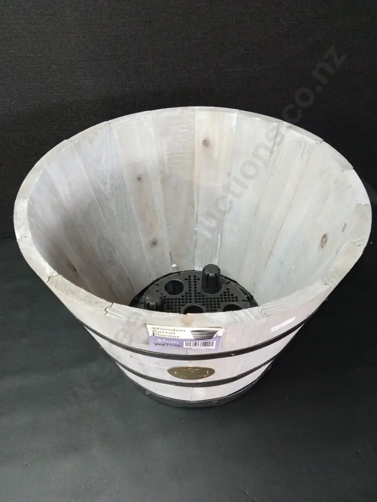 VEGTRUG WOODEN BARREL PLANTER 37CM Image 1++