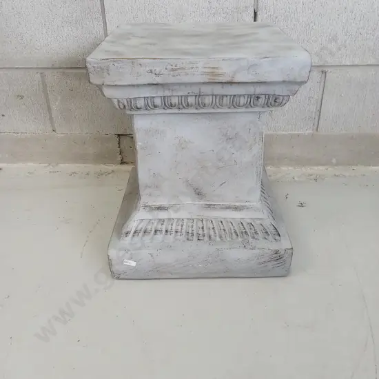 BRAND NEW SQUARE GARDEN PEDESTAL, H 45CM