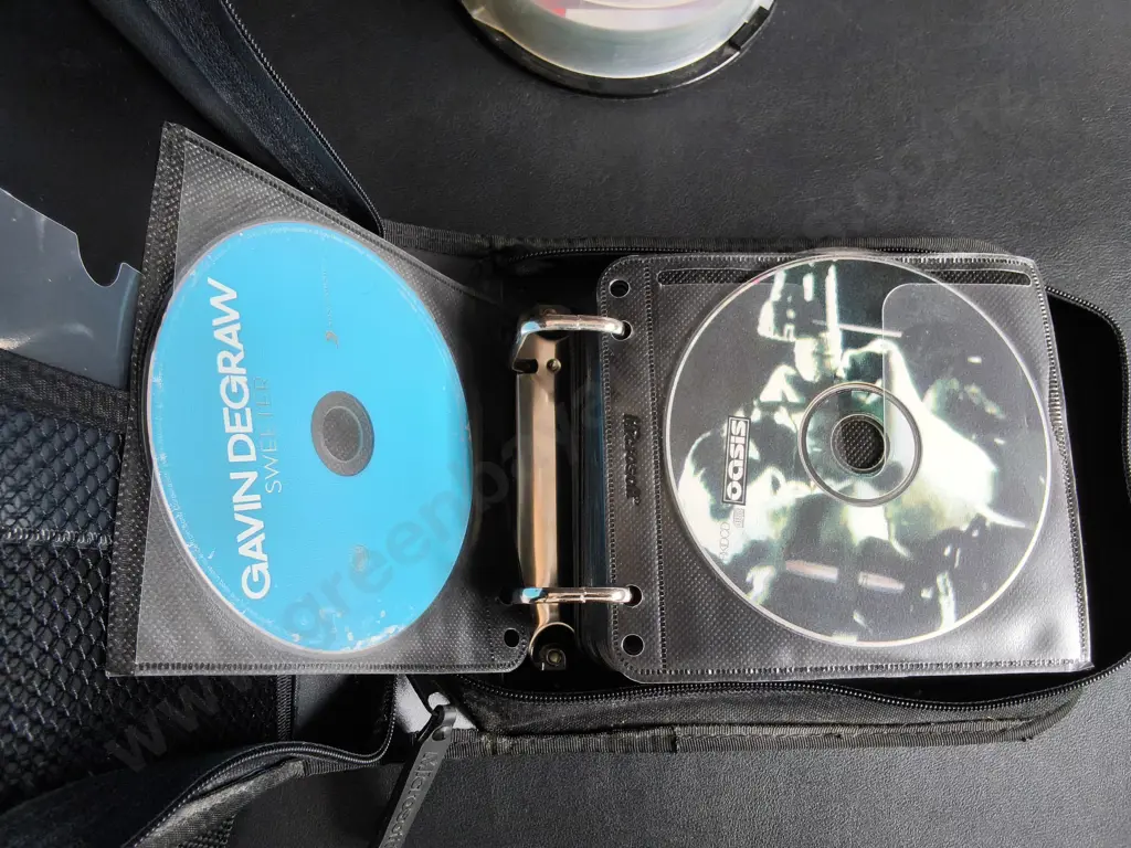COLLECTION OF CDS Image 1++