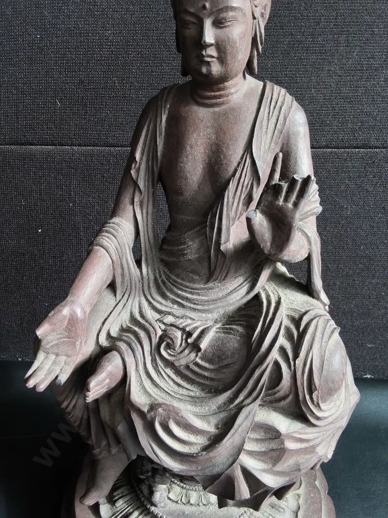 CARVED WOODEN SCULPTURE OF A SEATED BODHISATTVA, H APPROX 49 CM, DAMAGE PICTURED Image 1++