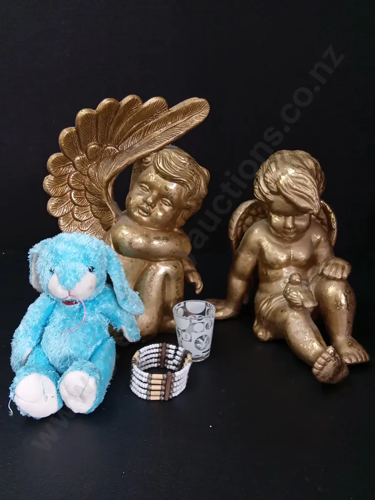 MIX OF ITEMS TALLEST H28CM Image 1++