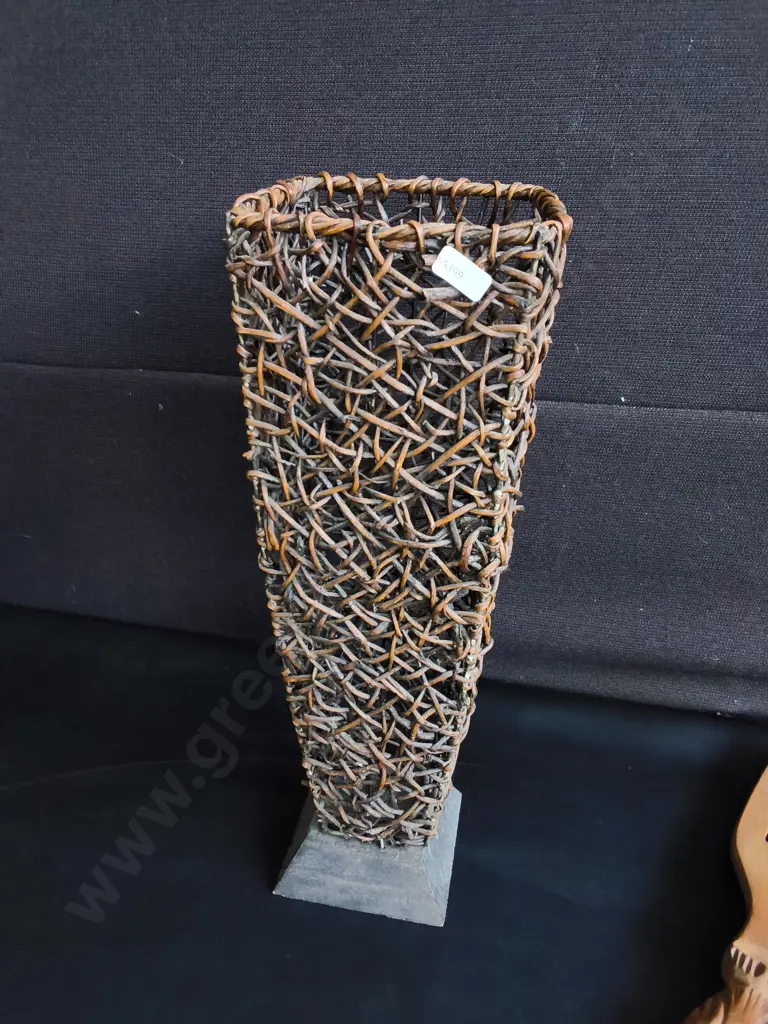 VINTAGE HAND CARVED WOODEN FORK AND SPOON WALL DECOR, AND WOVEN VASE, TWLLEST H 57 CM Image 1++