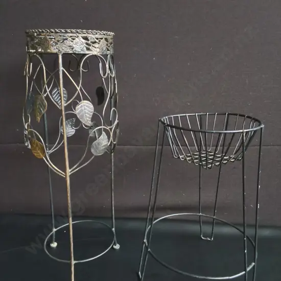 PAIR OF METAL PLANT STANDS, TALLEST H 65 CM