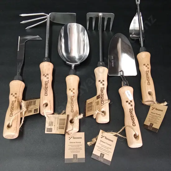 6 PIECES BRAND NEW TAKASHO GARDENING HAND TOOLS, SCYTHE, TROWEL, RAKE, SCOOP, HOE/FORK AND WEEDER