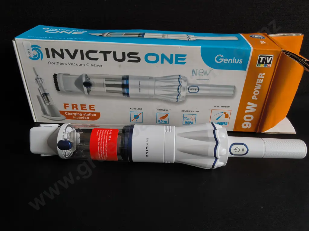 INVICTUS ONE CORDLESS VACUUM CLEANER, BOXED Image 1++
