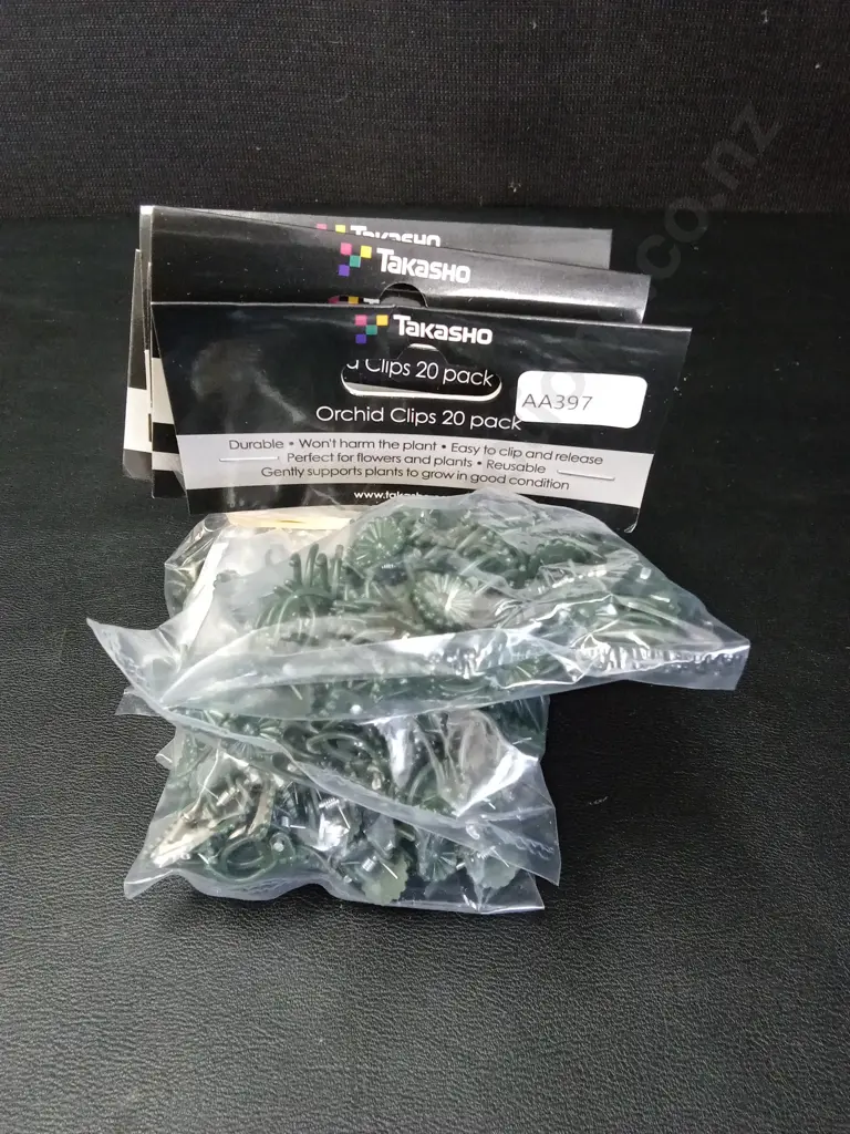 10 TAKASHO ORCHID CLIPS 20 PACKS Image 1++