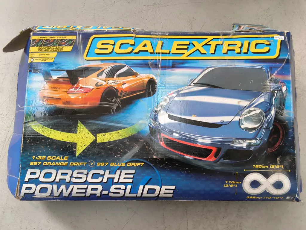 SCALEXTRIC C1343 PORSCHE POWERSLIDE 1:32 SCALE SLOT CAR RACE SET Image 1++