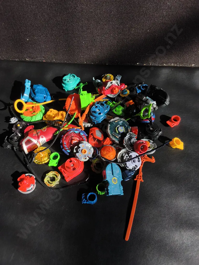 MIX OF BEYBLADES Image 1++