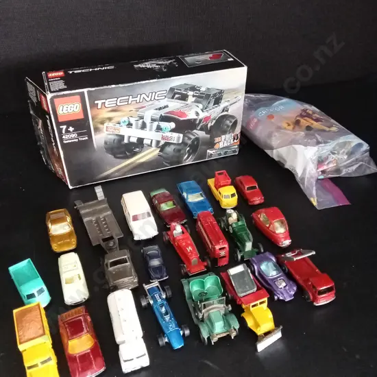 COLLECTION OF VINTAGE TOY CARS AND LEGO