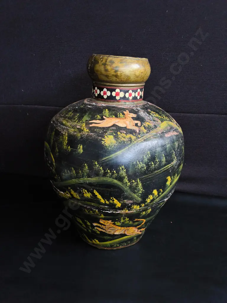 VINTAGE HAND PAINTED DECORATIVE METAL VASE, H 48 CM Image 1++
