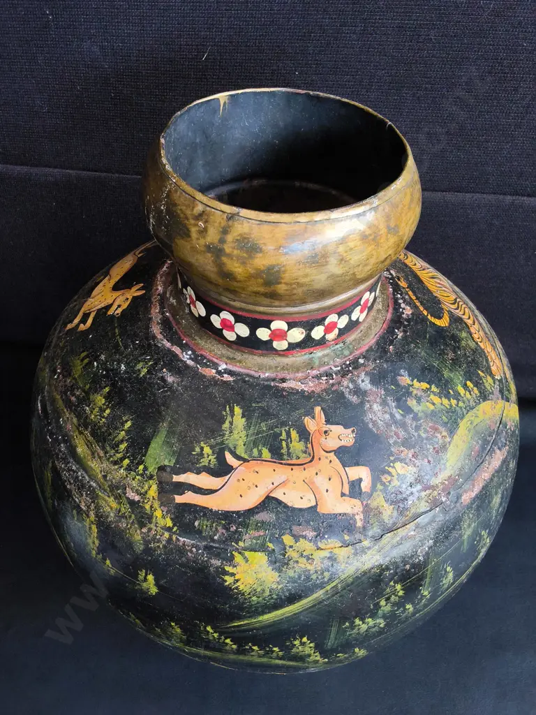 VINTAGE HAND PAINTED DECORATIVE METAL VASE, H 48 CM Image 1++