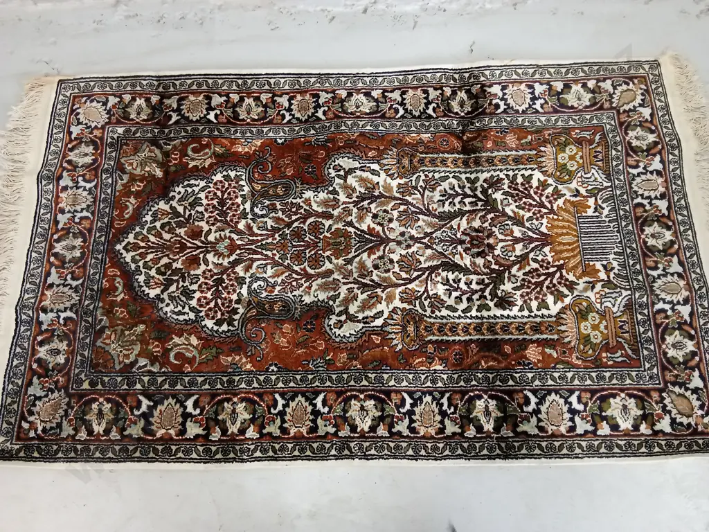 TREE OF LIFE FLOOR RUG, 76CM X 140CM Image 1++