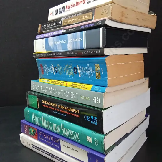 12 BOOKS ON STRATEGY/ MANAGEMENT