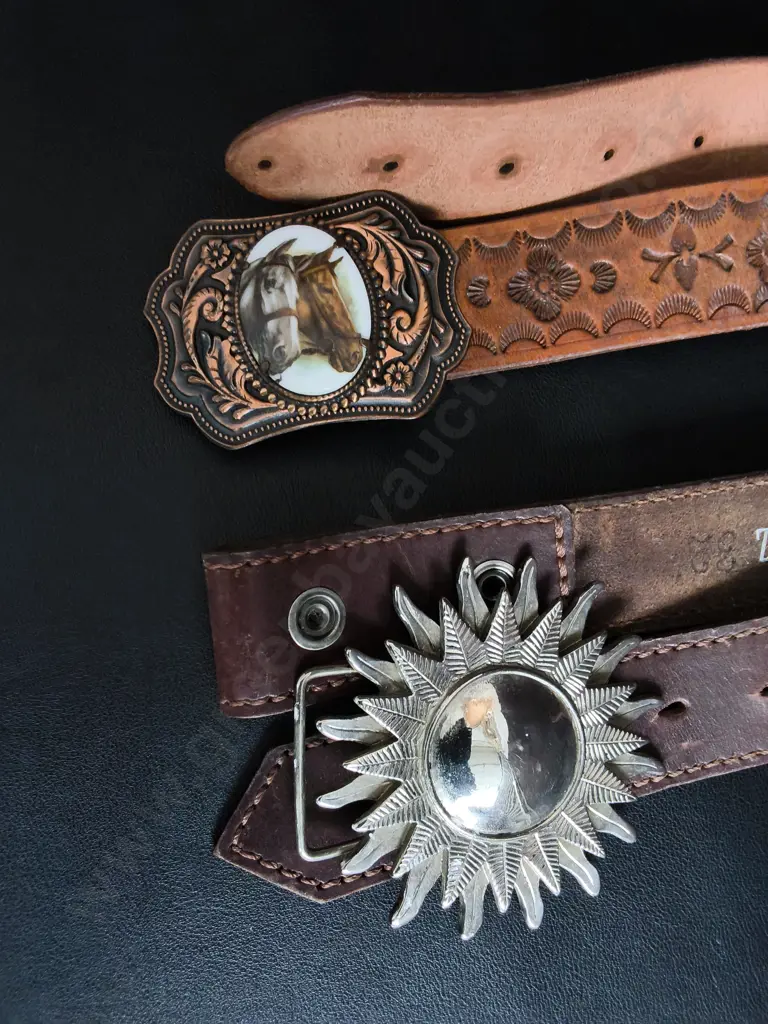 PAIR OF LEATHER BELTS Image 1++