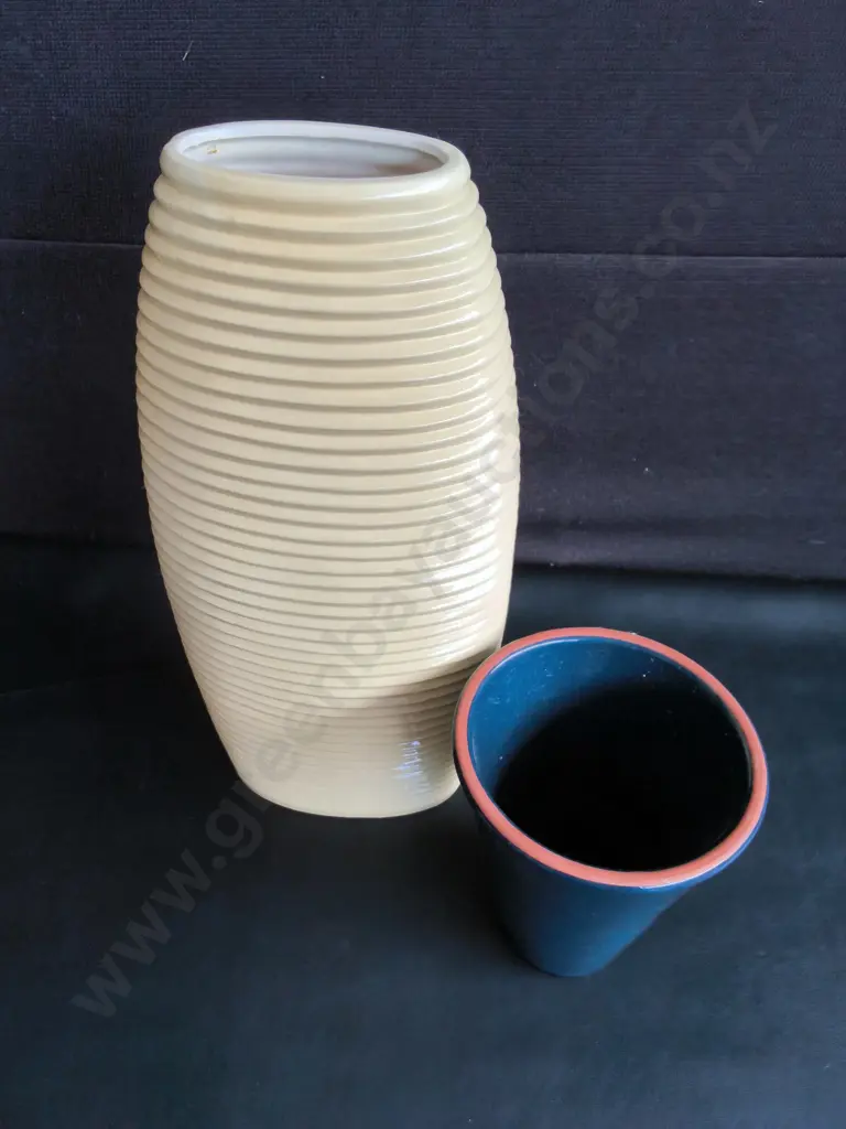 VASE AND PLANT POT, TALLEST H 44 CM Image 1++