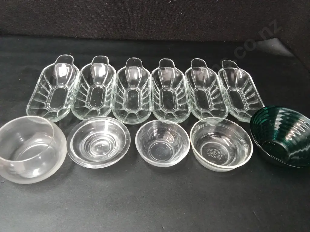 11 GLASS ITEMS LONGEST L22CM Image 1++