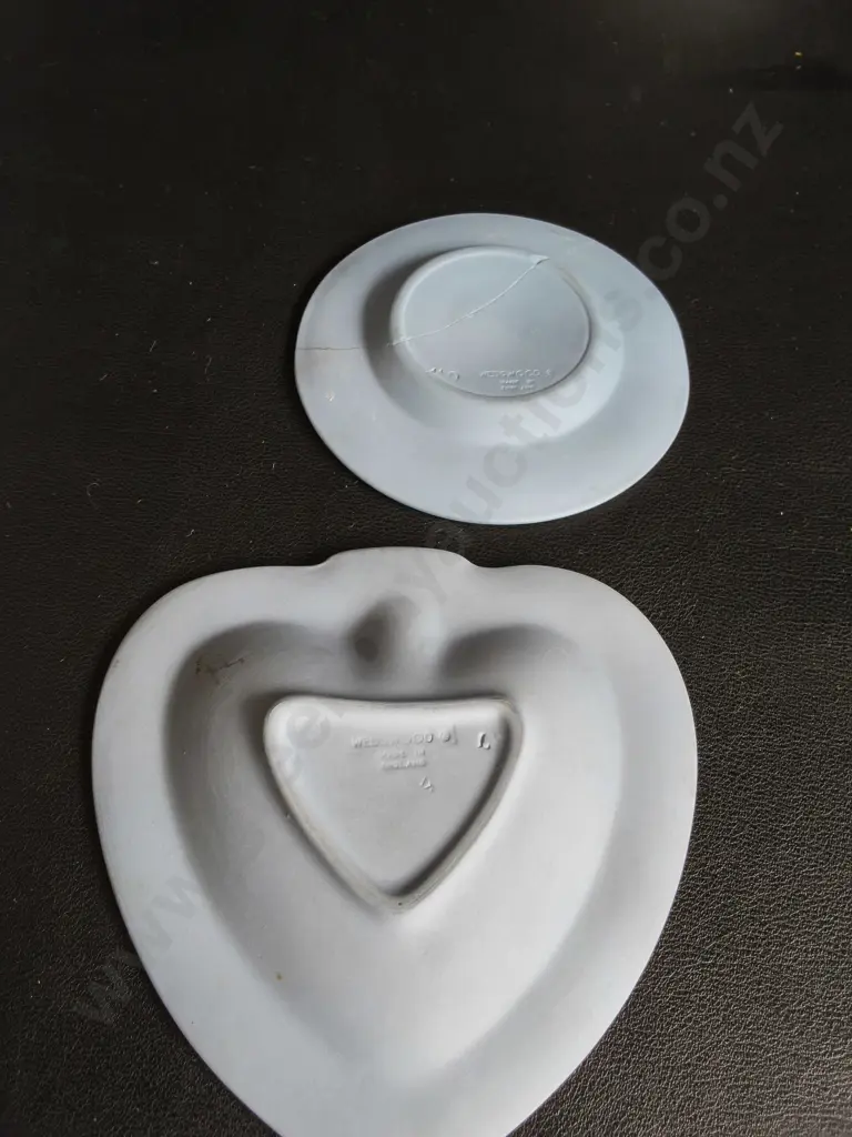3 PIECES VINTAGE WEDGEWOOD JASPERWARE CERAMIC PIECES, WIDEST DIA 12 CM Image 1++