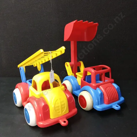 2 SANDPIT TRUCKS