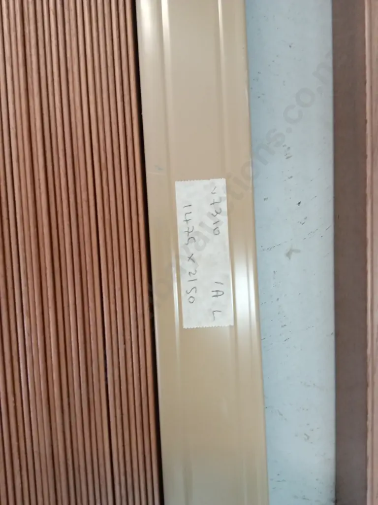 TWO CURTAIN BLINDS WITH BRACKETS, EACH BLIND IS, L 173CM Image 1++