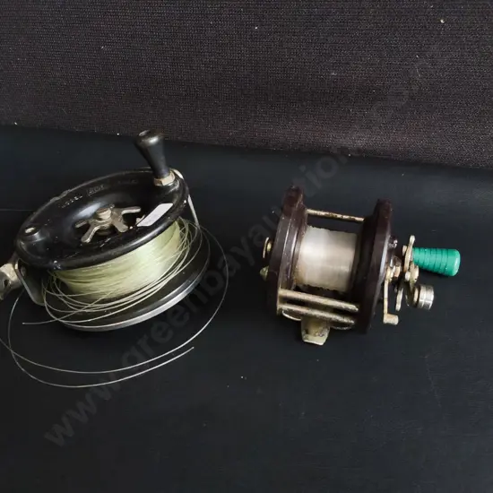 PAIR OF VINTAGE FISHING REELS