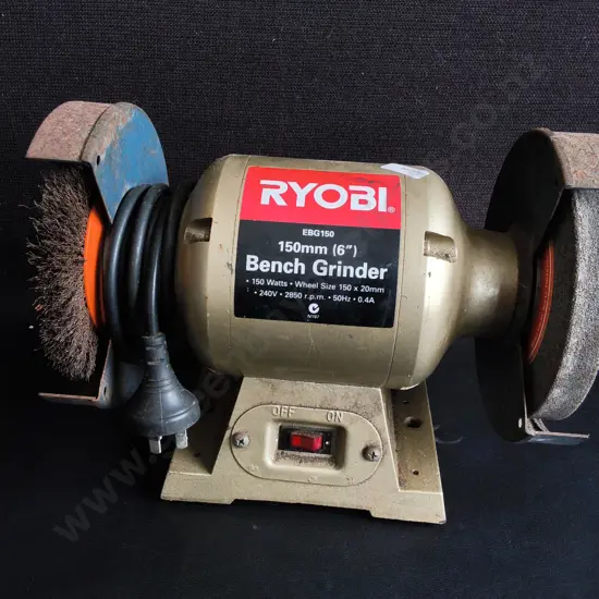 RYOBI BENCH GRINDER