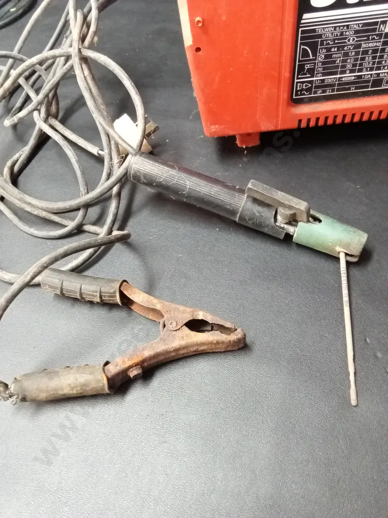 TELWIN UTILITY 1400 STICK (MMA) ARC WELDING MACHINE Image 1++