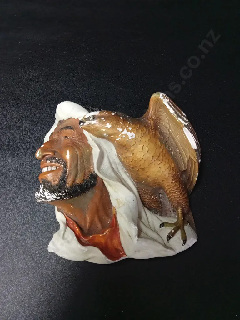 VINTAGE BOSSONS CHALKWARE WALL MASK "DESERT HAWKS" BY FRED WRIGHT H17CM Image 1++