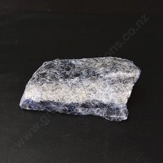 RAW PIECES OF SODALITE APPROX L15CM