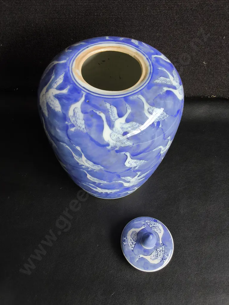 VINTAGE CHINESE BLUE AND WHITE PORCELAIN GINGER JAR, H 27 CM Image 1++