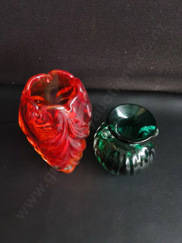 PAIR OF VINTAGE MID CENTURY ART GLASS VASES, TALLEST H 19 CM Image 1++