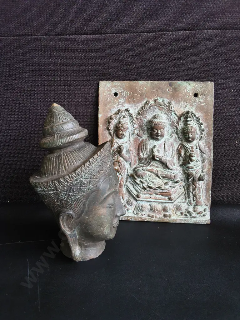 VINTAGE CAST METAL CROWNED BUDDHA HEAD AND VERDIGRIS TRIAD WALL PLAQUE, TALLEST H 24 CM Image 1++