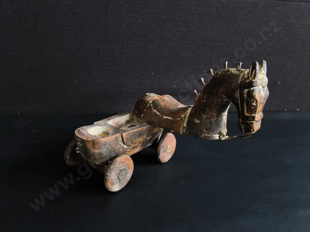 VINTAGE HAND CARVED WOODEN HORSE ON WHEELS, WITH STORAGE, W 23 CM Image 1++