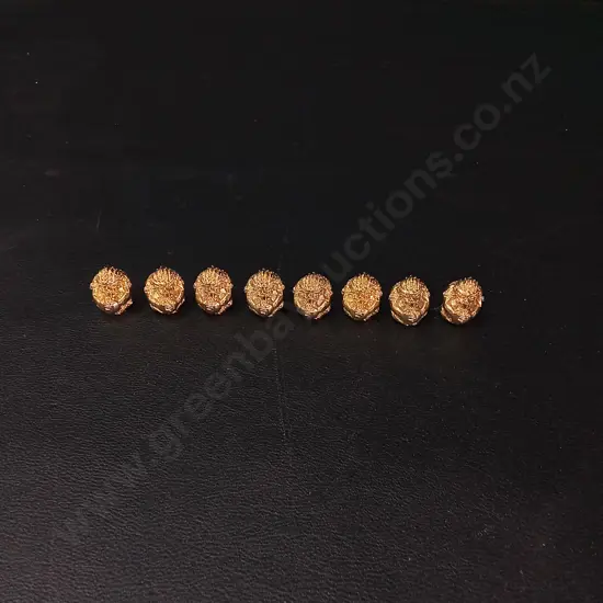 8 GOLD COLOURED THAI SACRED AMULETS H2CM