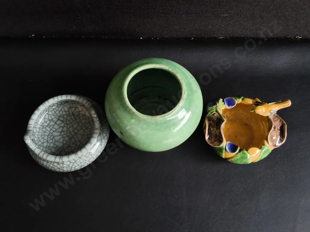 3 VINTAGE CERAMIC ITEMS, TALLEST H 10 CM Image 1++