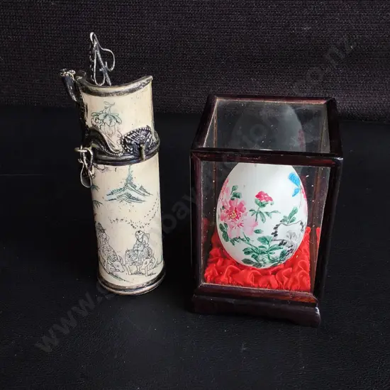 VINTAGE CHINESE HAND CARVED SCRIMSHAW BONE PIPE AND PAINTED SHOWCASE EGG, TALLEST H 14 CM