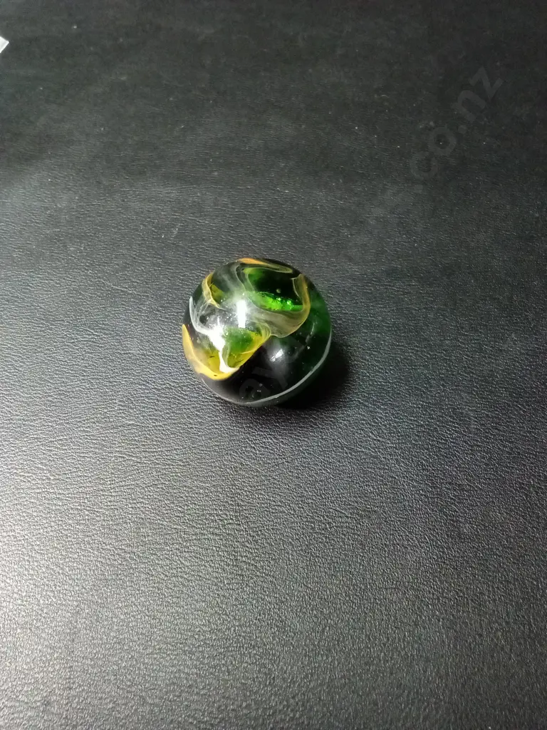 VINTAGE GREEN, 3 COLOUR OUR SWIRL CONTEMPORARY GLASS MARBLE APPROX 35MM Image 1++