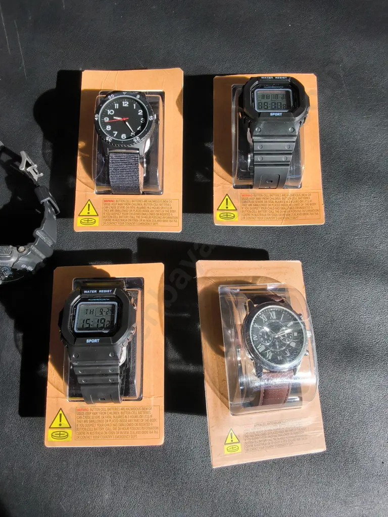 5 WATCHES, 4 BRAND NEW Image 1++