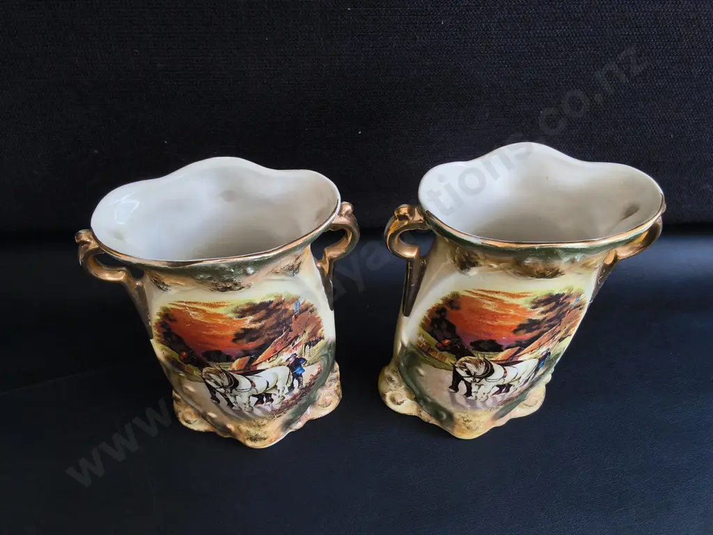 PAIR OF VINTAGE LANCASTER AND SONS HANLEY PORCELAIN VASES, H 21 CM Image 1++