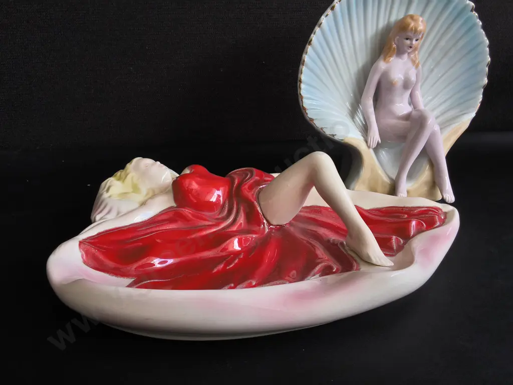 VINTAGE CERAMIC WOMAN FIGURE TRINKET DISH AND VASE, TALLEST H 20 CM Image 1++