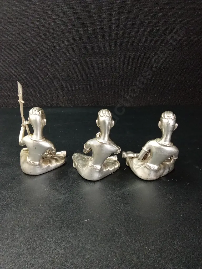 SET OF 3 HANDCRAFTED BRASS MUSICIAN FIGURINES TALLEST H13.5CM Image 1++