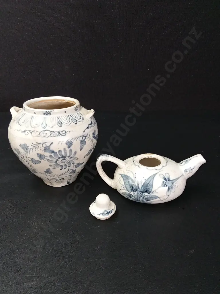 CERAMIC TEAPOT AND VASE H12CM Image 1++