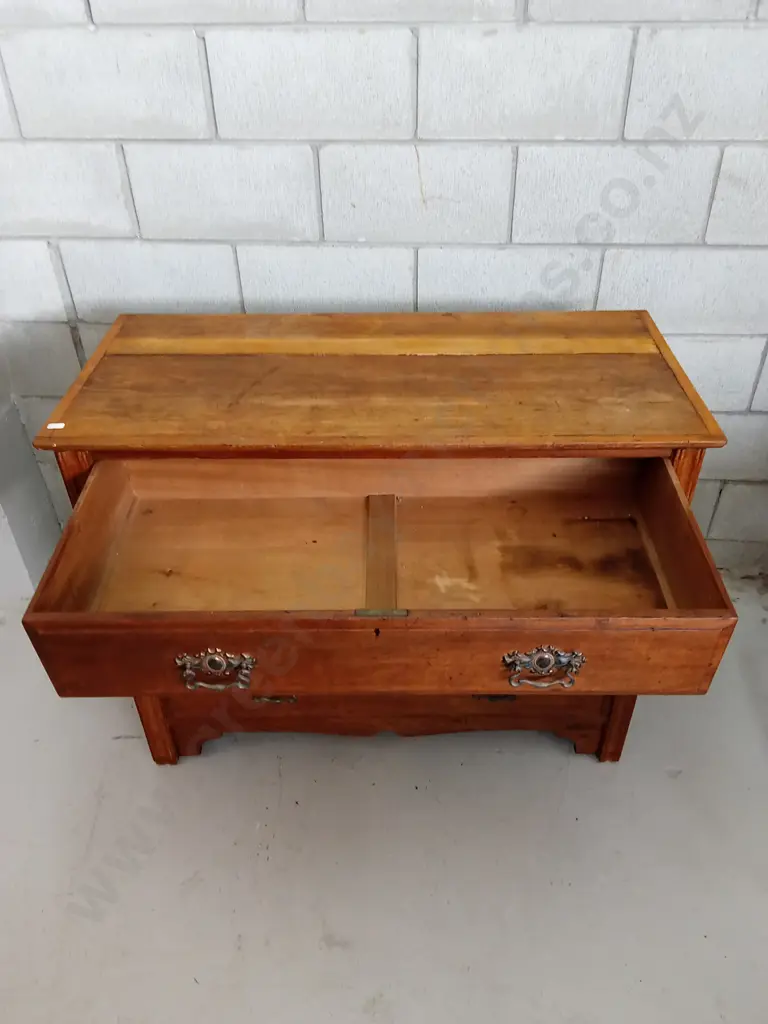 VINTAGE WOODEN CHEST OF DRAWERS, H 84CM X W 107CM X D 49CM Image 1++