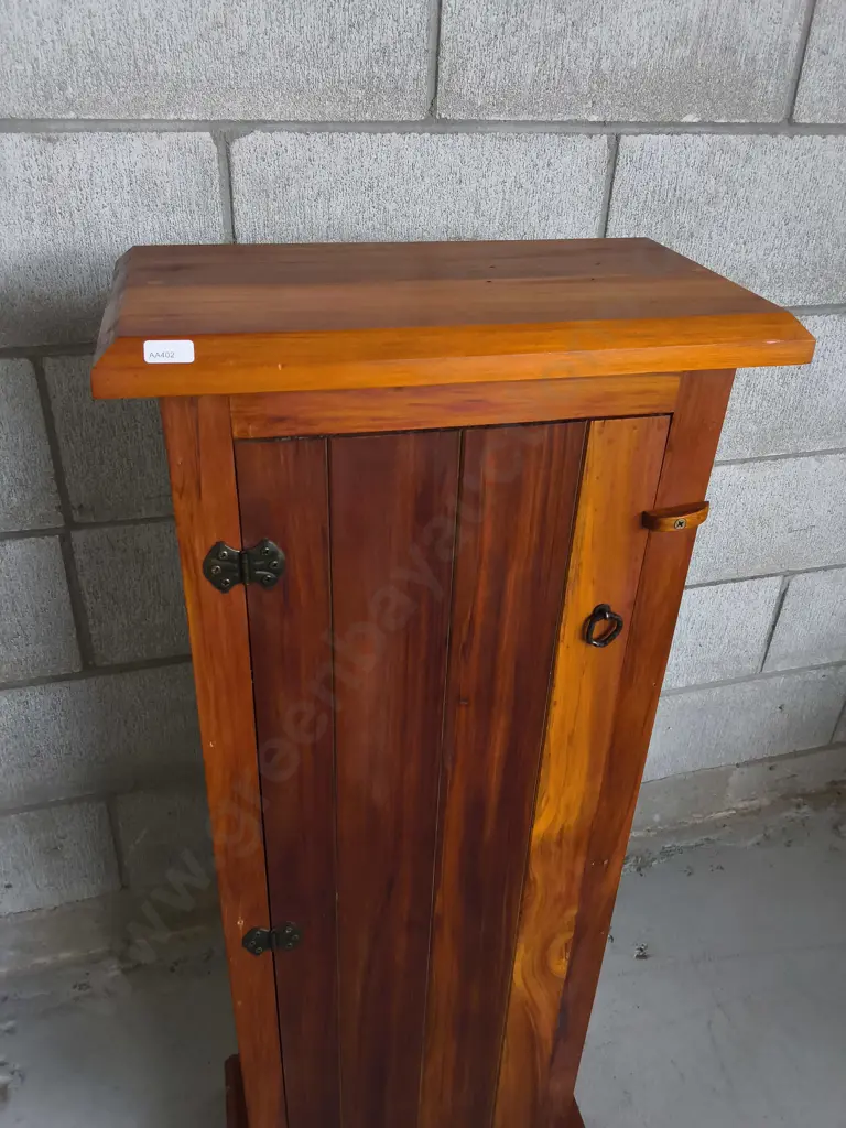 TALL SLIM WOODEN STORAGE CABINET, H 1.08 M X W 43 CM Image 1++