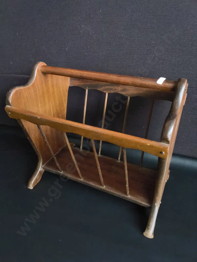 VINTAGE MID CENTURY WOODEN MAGAZINE RACK, H 42 CM Image 1++