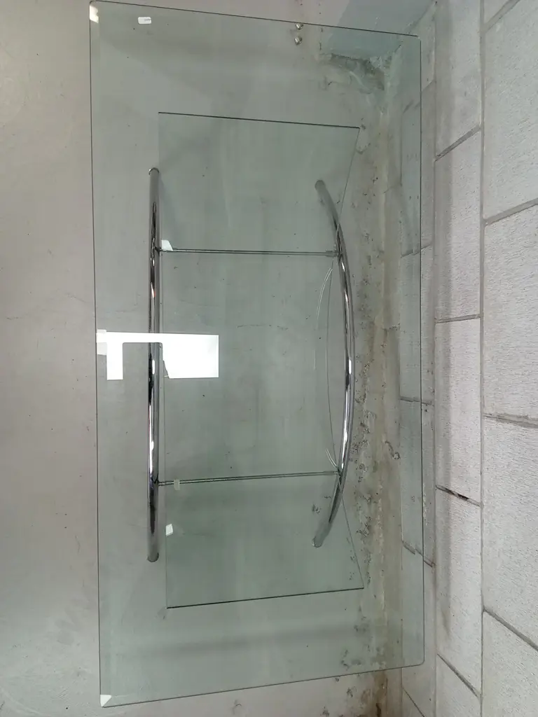MODERN GLASS TOP COFFEE TABLE WITH CURVED GLASS LAYER, H 44CM X W 140CM X D 70CM Image 1++