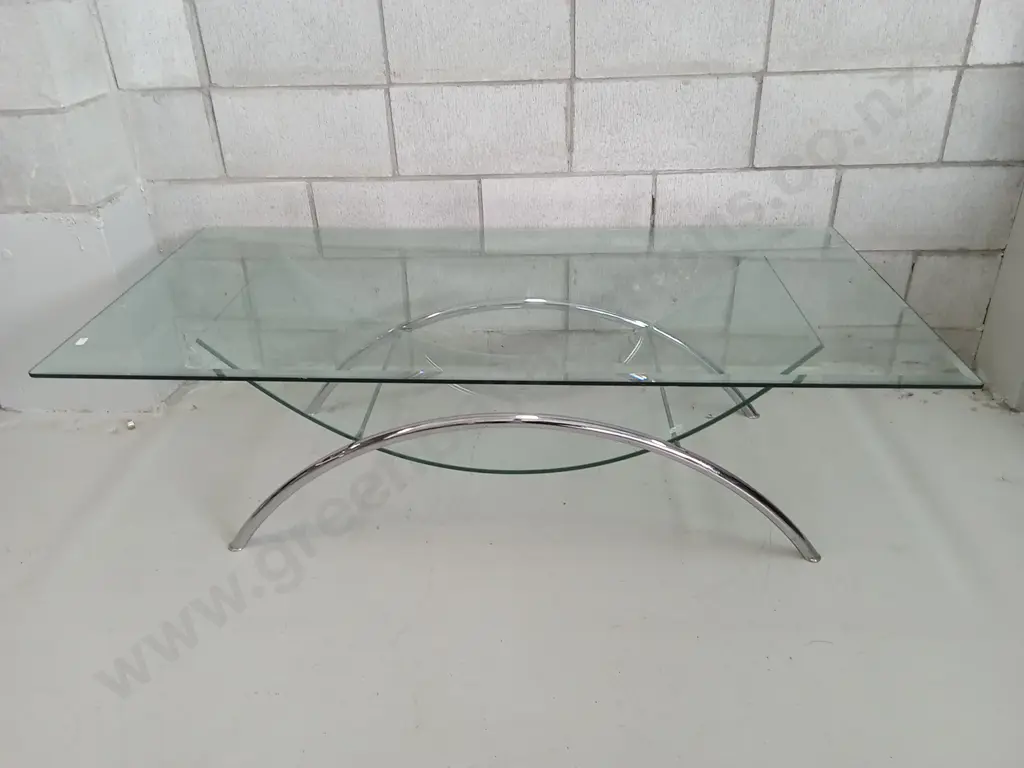 MODERN GLASS TOP COFFEE TABLE WITH CURVED GLASS LAYER, H 44CM X W 140CM X D 70CM Image 1++