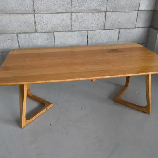 MID CENTURY MODERN WOODEN COFFEE TABLE, H 46 CM X W 1.25 M X D 65 CM