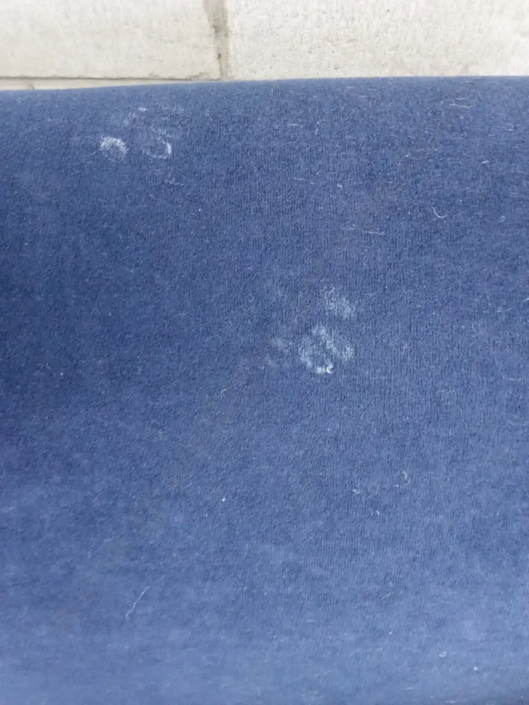 BLUE TWO SEATER COUCH, H 75CM X W 165CM X D 90CM Image 1++