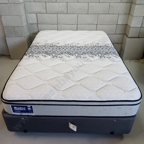 SLEEPYHEAD CHIROPRACTIC CARDIFF SERIES BED AND BASE. 203CM X137CM EXCELLENT CONDITION